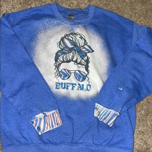 Gildan Buffalo Acid Wash Sweatshirt